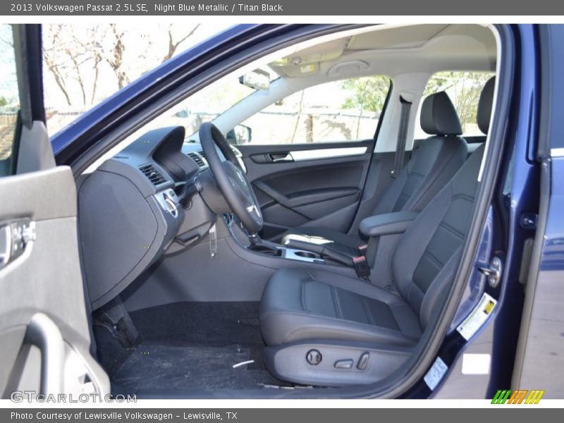 Night Blue Metallic / Titan Black 2013 Volkswagen Passat 2.5L SE