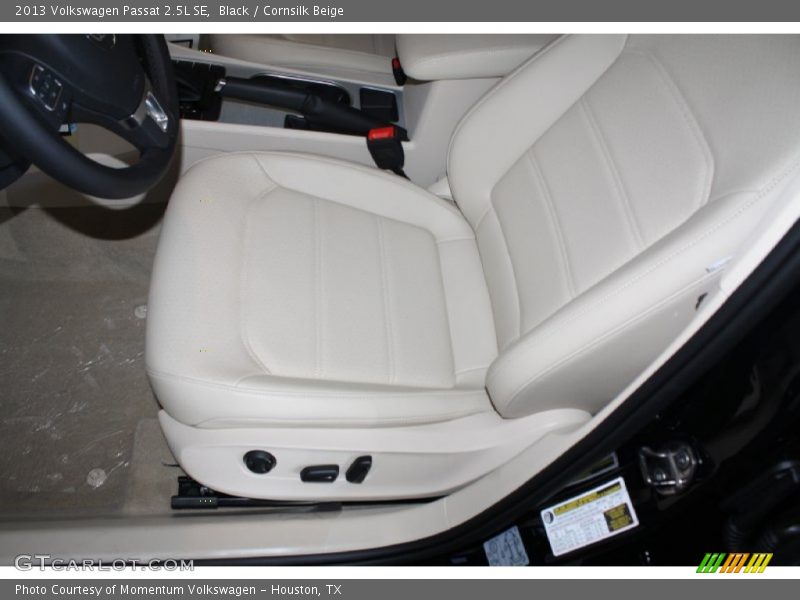 Black / Cornsilk Beige 2013 Volkswagen Passat 2.5L SE