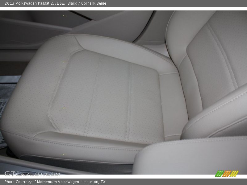 Black / Cornsilk Beige 2013 Volkswagen Passat 2.5L SE