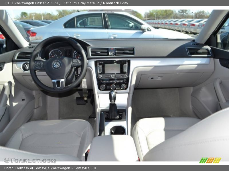 Platinum Gray Metallic / Moonrock Gray 2013 Volkswagen Passat 2.5L SE