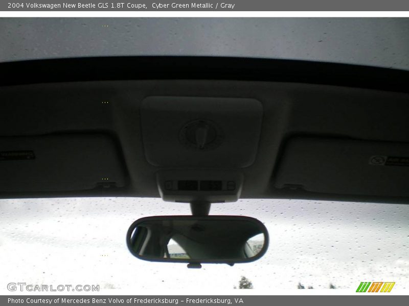 Cyber Green Metallic / Gray 2004 Volkswagen New Beetle GLS 1.8T Coupe
