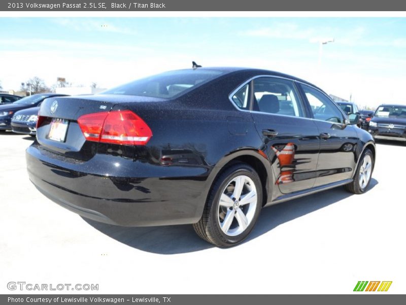 Black / Titan Black 2013 Volkswagen Passat 2.5L SE