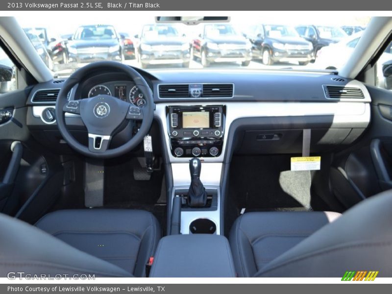 Black / Titan Black 2013 Volkswagen Passat 2.5L SE