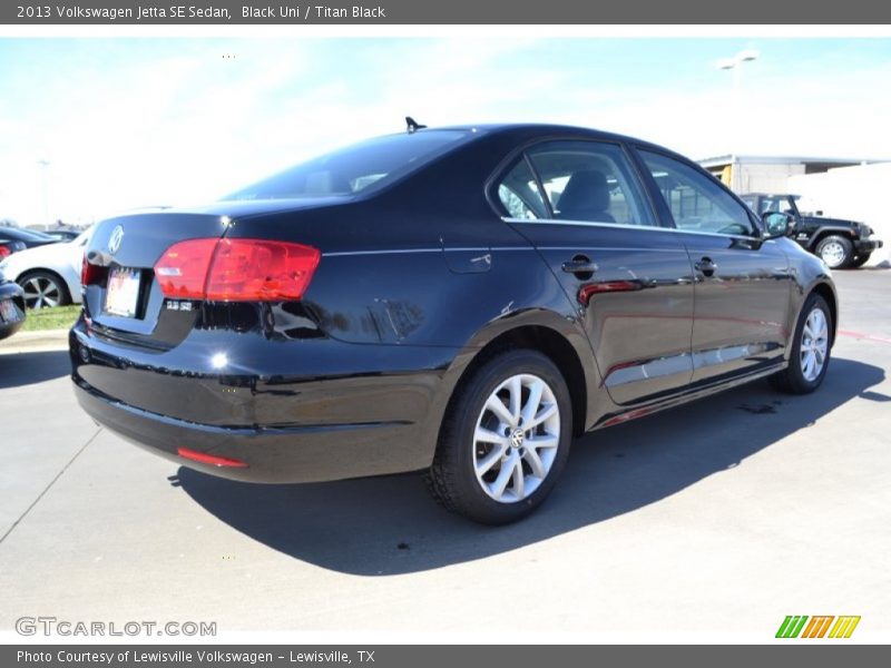 Black Uni / Titan Black 2013 Volkswagen Jetta SE Sedan