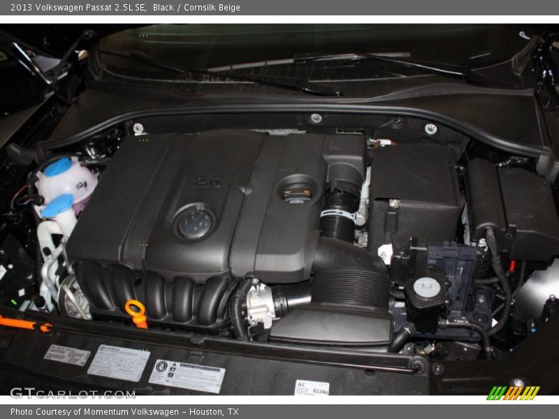 Black / Cornsilk Beige 2013 Volkswagen Passat 2.5L SE