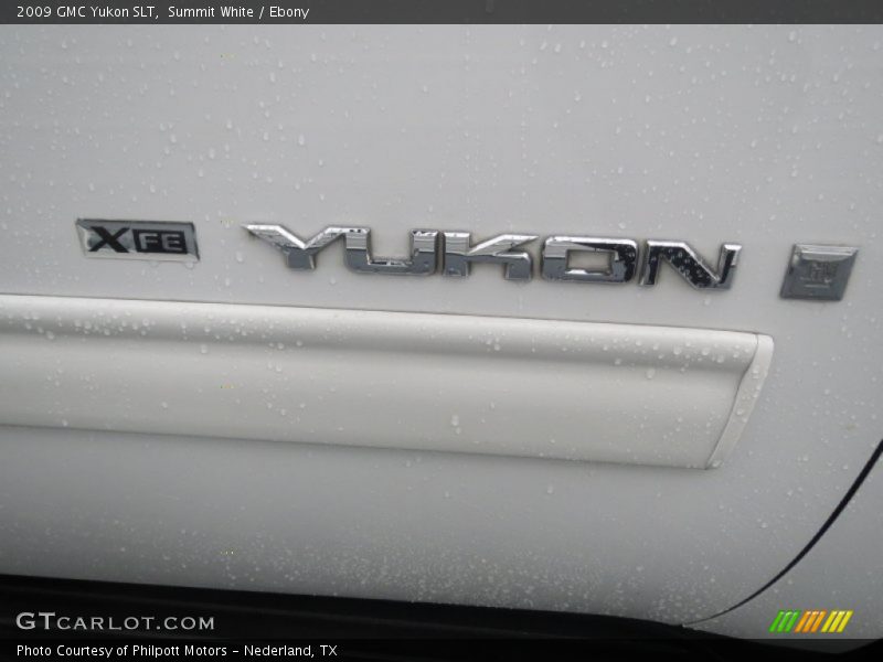 2009 Yukon SLT Logo