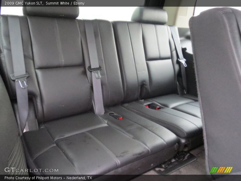 Rear Seat of 2009 Yukon SLT