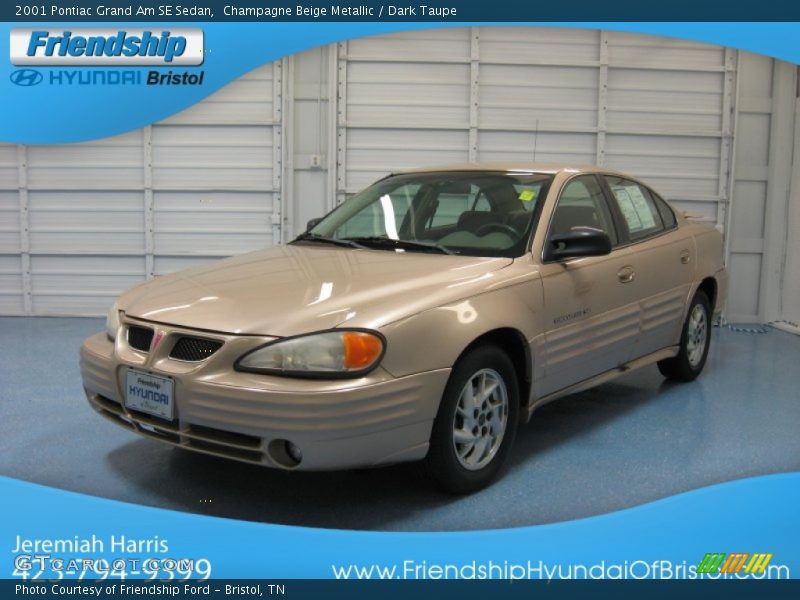 Champagne Beige Metallic / Dark Taupe 2001 Pontiac Grand Am SE Sedan