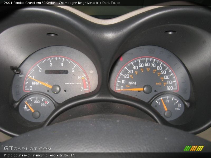 Champagne Beige Metallic / Dark Taupe 2001 Pontiac Grand Am SE Sedan