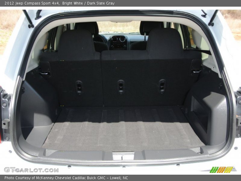 Bright White / Dark Slate Gray 2012 Jeep Compass Sport 4x4