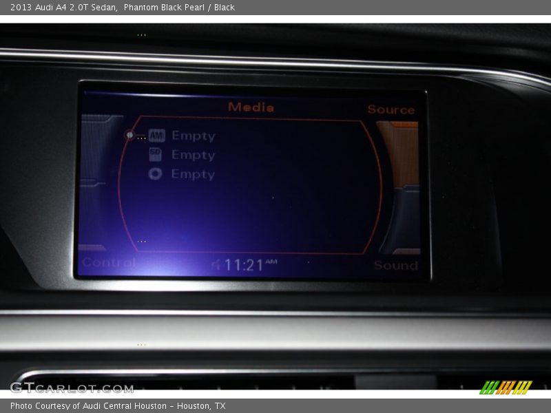 Phantom Black Pearl / Black 2013 Audi A4 2.0T Sedan