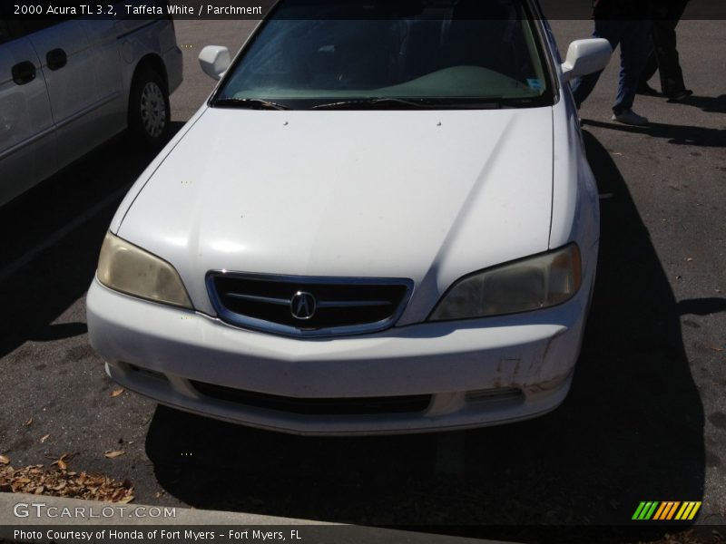 Taffeta White / Parchment 2000 Acura TL 3.2