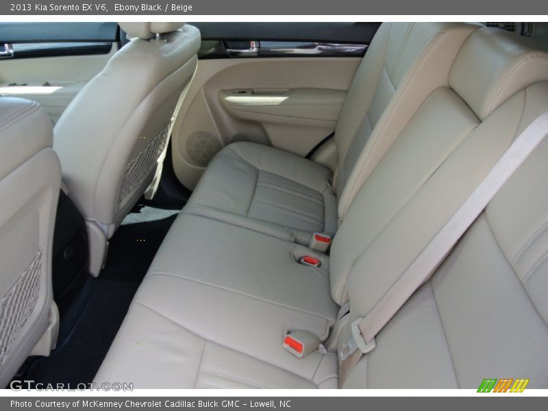 Rear Seat of 2013 Sorento EX V6