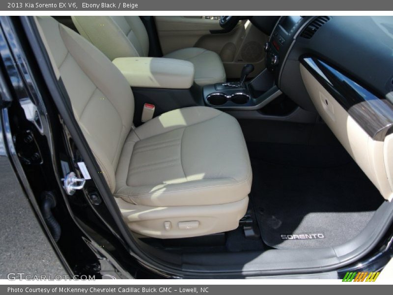 Ebony Black / Beige 2013 Kia Sorento EX V6