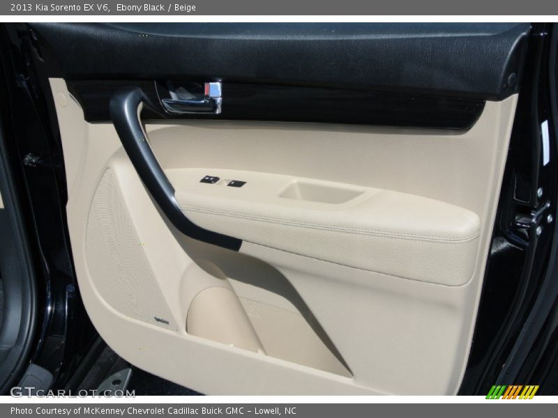 Ebony Black / Beige 2013 Kia Sorento EX V6