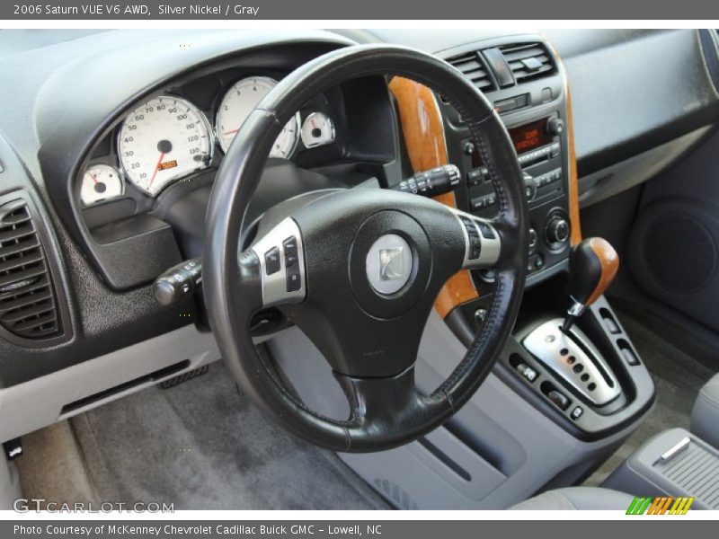 Silver Nickel / Gray 2006 Saturn VUE V6 AWD