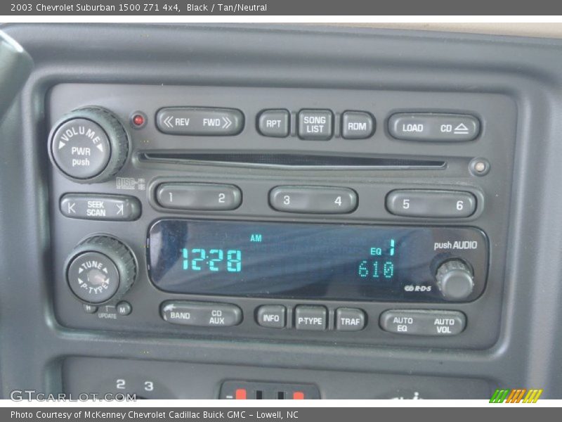 Black / Tan/Neutral 2003 Chevrolet Suburban 1500 Z71 4x4