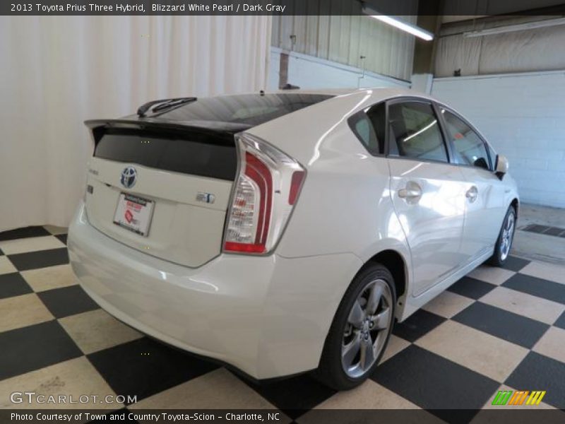 Blizzard White Pearl / Dark Gray 2013 Toyota Prius Three Hybrid