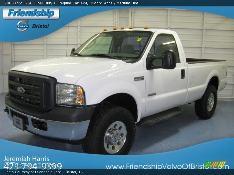 Oxford White / Medium Flint 2006 Ford F250 Super Duty XL Regular Cab 4x4
