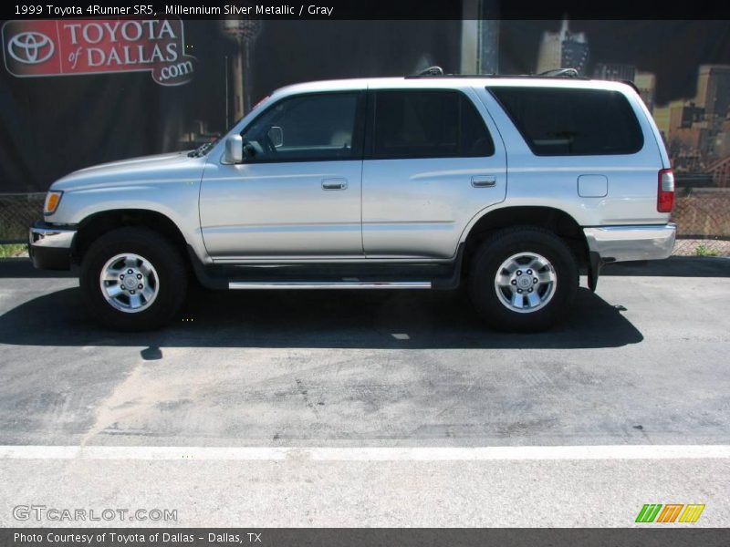 Millennium Silver Metallic / Gray 1999 Toyota 4Runner SR5
