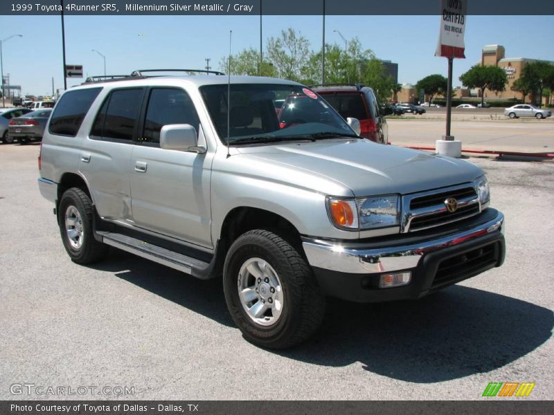 Millennium Silver Metallic / Gray 1999 Toyota 4Runner SR5