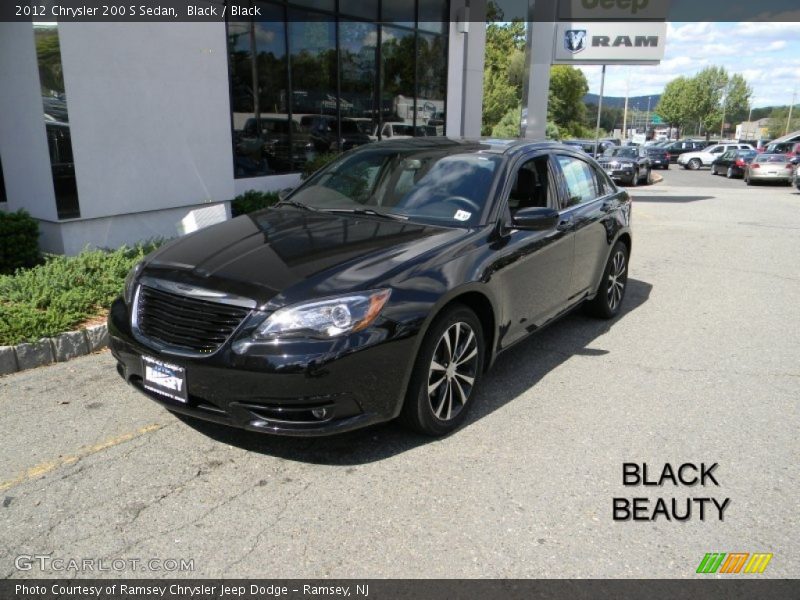 Black / Black 2012 Chrysler 200 S Sedan