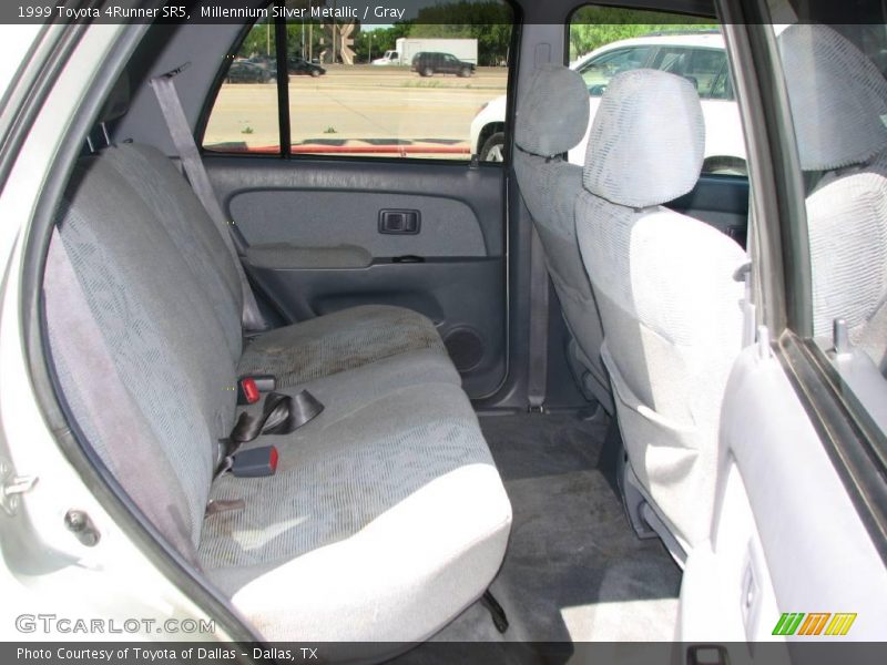 Millennium Silver Metallic / Gray 1999 Toyota 4Runner SR5