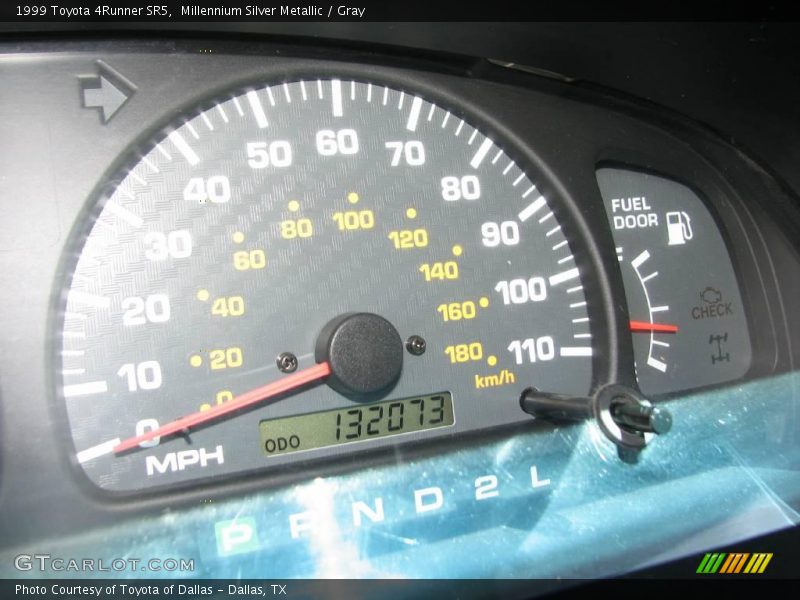 Millennium Silver Metallic / Gray 1999 Toyota 4Runner SR5