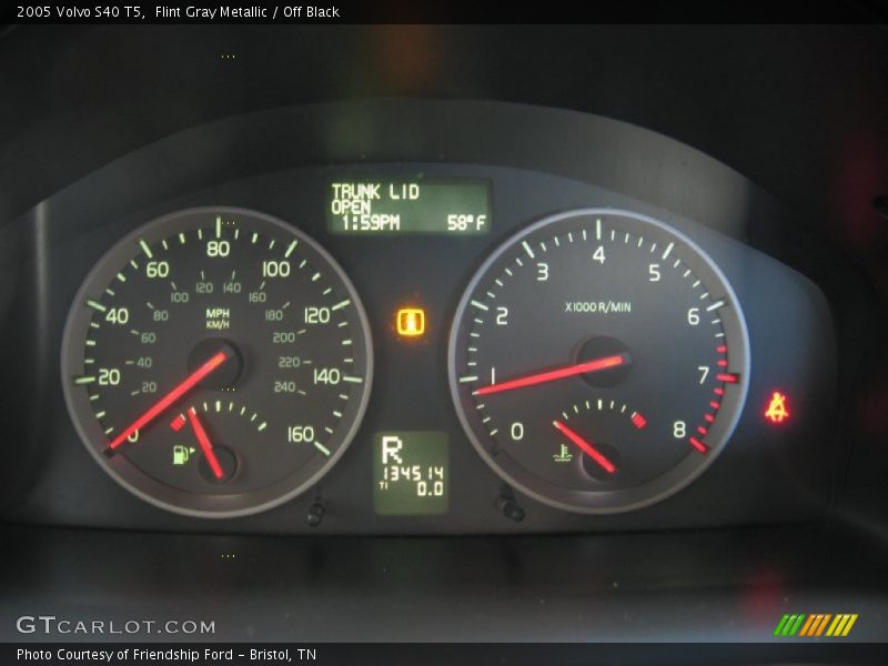 Flint Gray Metallic / Off Black 2005 Volvo S40 T5