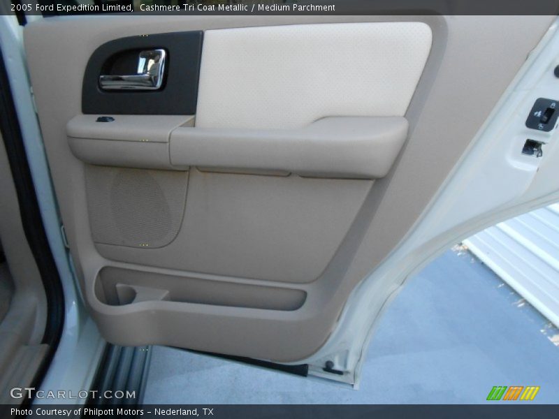 Cashmere Tri Coat Metallic / Medium Parchment 2005 Ford Expedition Limited