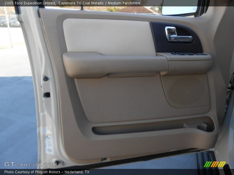 Cashmere Tri Coat Metallic / Medium Parchment 2005 Ford Expedition Limited