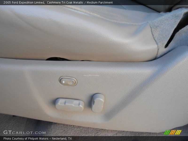 Cashmere Tri Coat Metallic / Medium Parchment 2005 Ford Expedition Limited