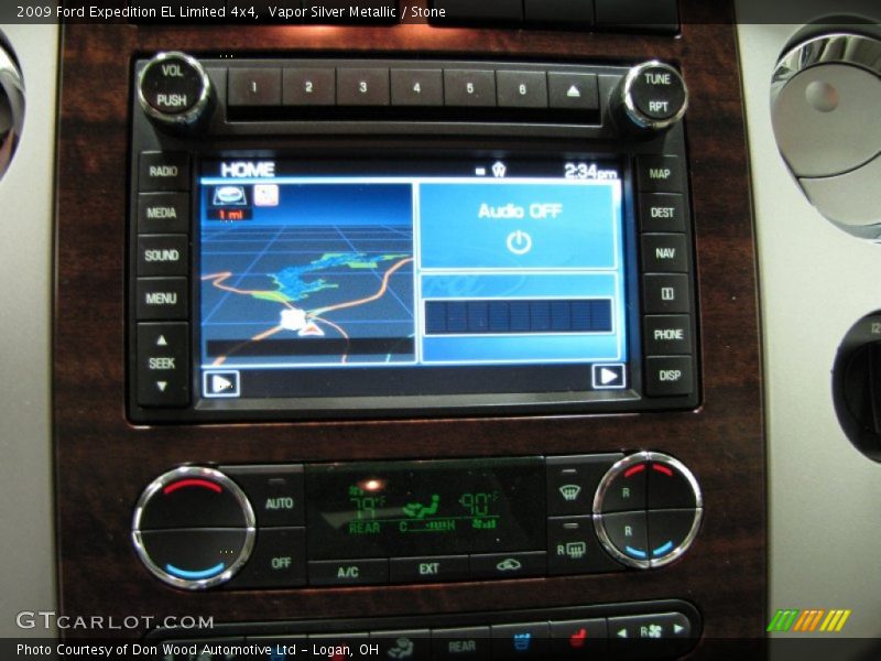 Controls of 2009 Expedition EL Limited 4x4