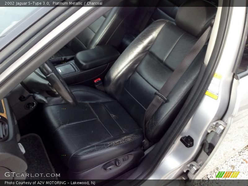 Front Seat of 2002 S-Type 3.0