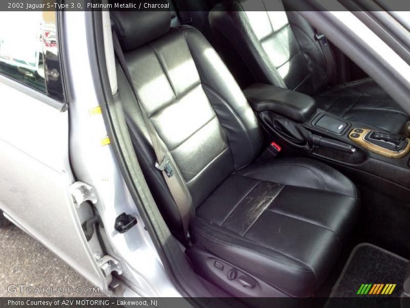 Platinum Metallic / Charcoal 2002 Jaguar S-Type 3.0