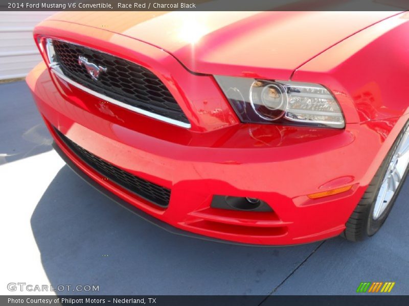 Race Red / Charcoal Black 2014 Ford Mustang V6 Convertible