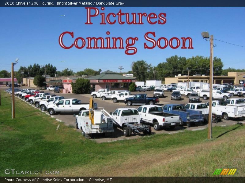 Bright Silver Metallic / Dark Slate Gray 2010 Chrysler 300 Touring