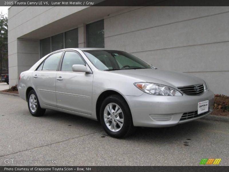 Lunar Mist Metallic / Gray 2005 Toyota Camry LE V6