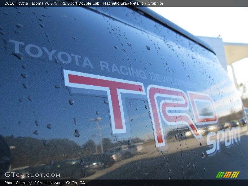  2010 Tacoma V6 SR5 TRD Sport Double Cab Logo