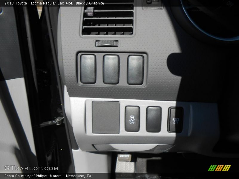 Black / Graphite 2013 Toyota Tacoma Regular Cab 4x4