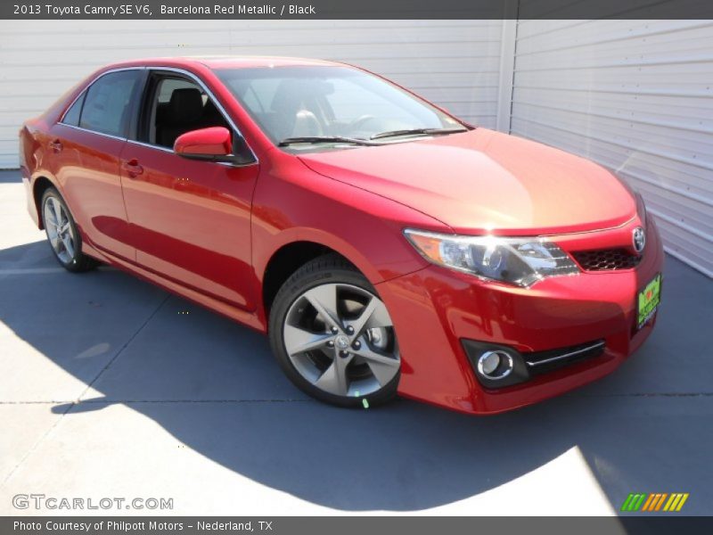 Barcelona Red Metallic / Black 2013 Toyota Camry SE V6