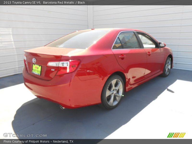 Barcelona Red Metallic / Black 2013 Toyota Camry SE V6