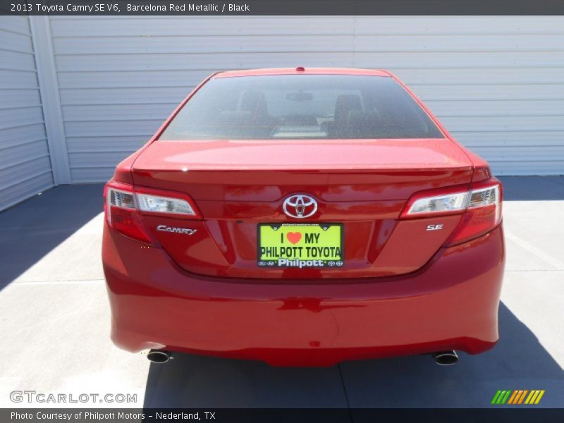 Barcelona Red Metallic / Black 2013 Toyota Camry SE V6