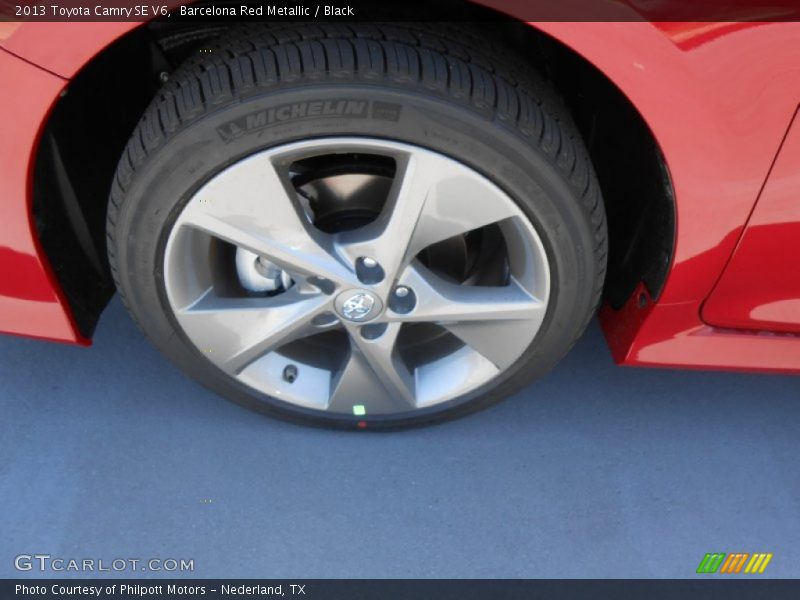 Barcelona Red Metallic / Black 2013 Toyota Camry SE V6