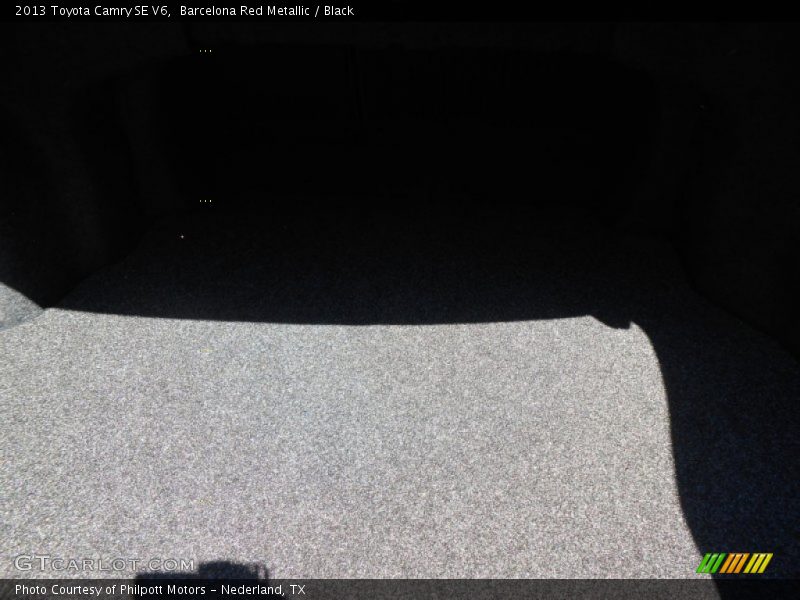 Barcelona Red Metallic / Black 2013 Toyota Camry SE V6