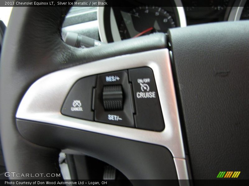 Silver Ice Metallic / Jet Black 2013 Chevrolet Equinox LT