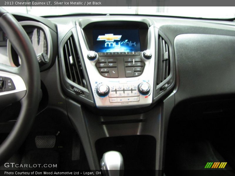Silver Ice Metallic / Jet Black 2013 Chevrolet Equinox LT