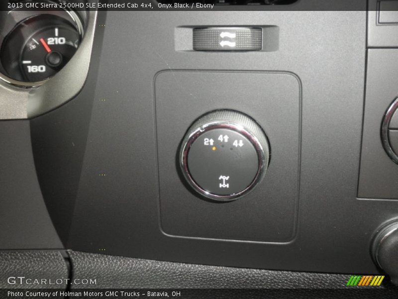 Controls of 2013 Sierra 2500HD SLE Extended Cab 4x4