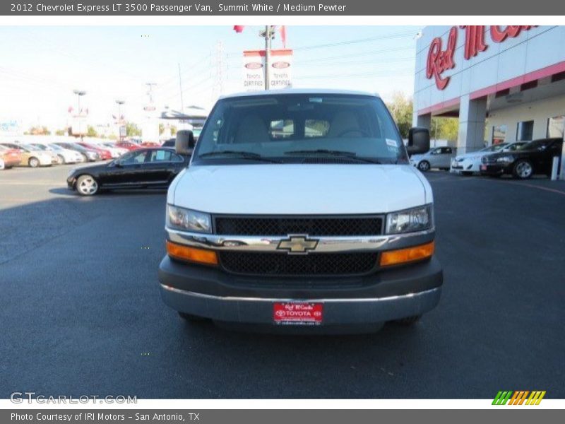 Summit White / Medium Pewter 2012 Chevrolet Express LT 3500 Passenger Van