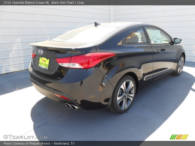 Black Noir Pearl / Gray 2013 Hyundai Elantra Coupe SE